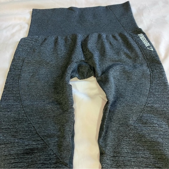 2 FOR $30 Gymshark High-Waisted Dark Grey Seamless Leggings-Small - Picture 2 of 10